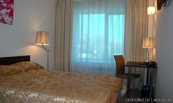 Astra Hotel Almati Kültér fotó