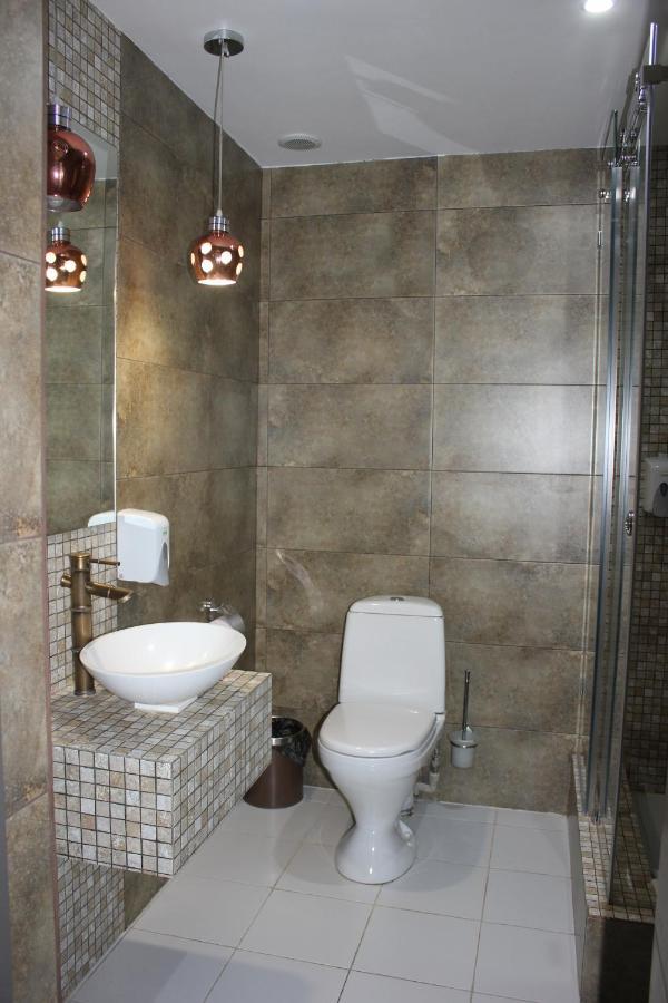 Astra Hotel Almati Szoba fotó